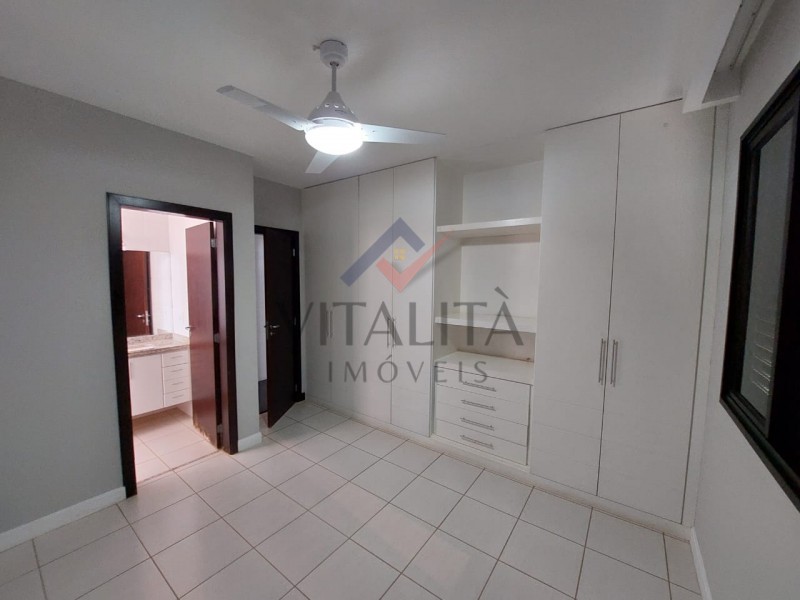 Apartamento para alugar com 3 quartos, 140m² - Foto 19