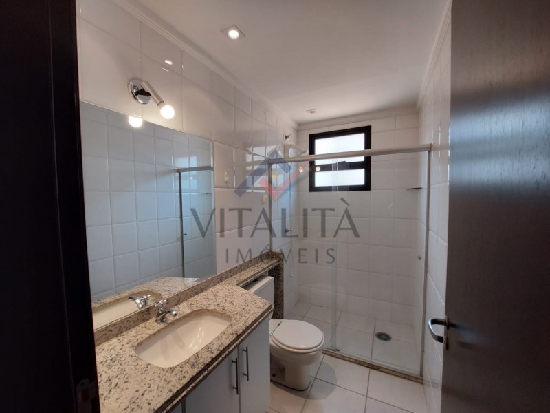 Apartamento para alugar com 3 quartos, 140m² - Foto 20