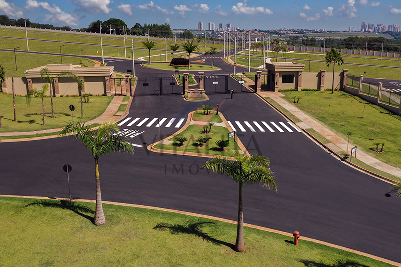 Terreno à venda, 250m² - Foto 1