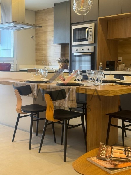 Apartamento à venda com 2 quartos, 77m² - Foto 5