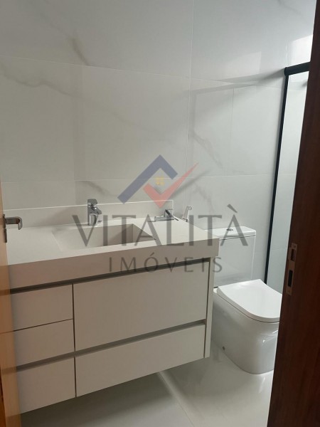 Casa para alugar com 3 quartos, 300m² - Foto 19