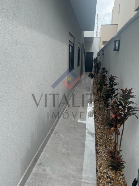 Casa para alugar com 3 quartos, 300m² - Foto 21