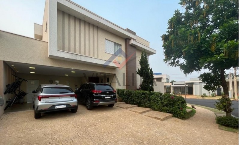 Casa, 4 quartos, 266 m² - Foto 2