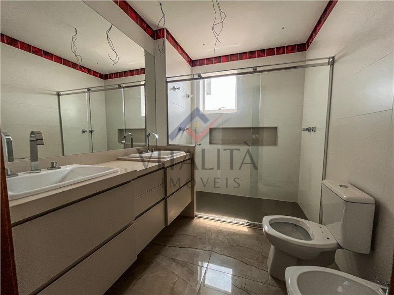 Apartamento à venda com 3 quartos, 195m² - Foto 14