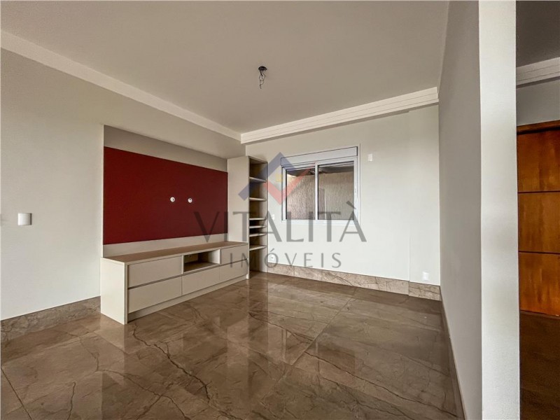 Apartamento à venda com 3 quartos, 195m² - Foto 7