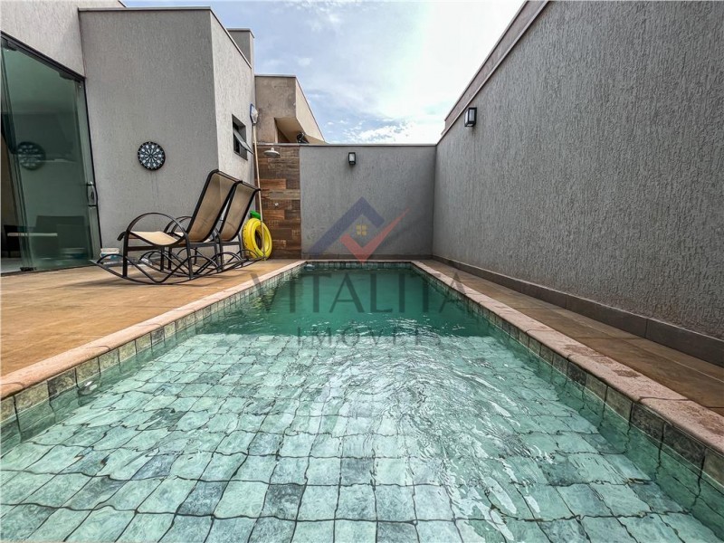 Casa, 3 quartos, 244 m² - Foto 9