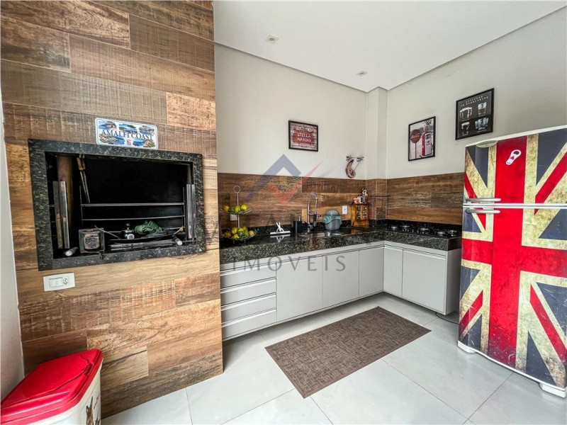 Casa, 3 quartos, 244 m² - Foto 6
