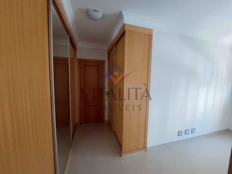 Apartamento para alugar com 3 quartos, 166m² - Foto 18