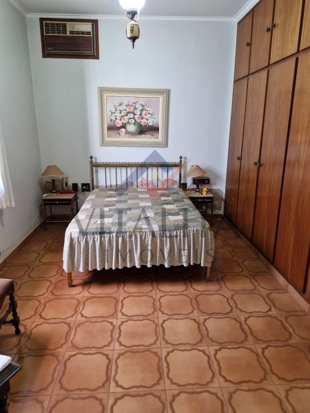 Casa à venda e aluguel com 3 quartos, 228m² - Foto 15