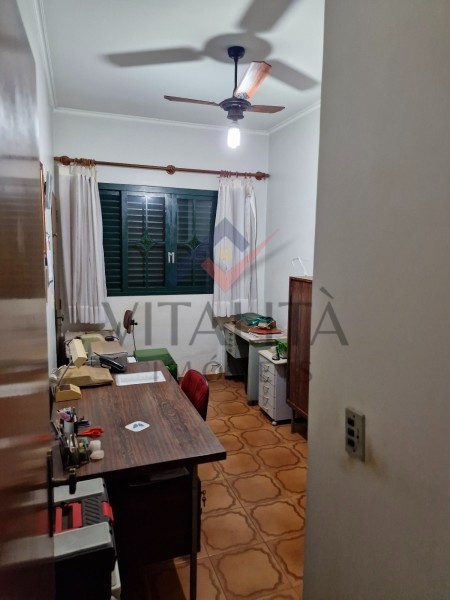 Casa à venda e aluguel com 3 quartos, 228m² - Foto 20