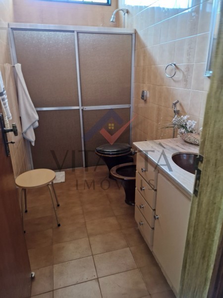 Casa à venda e aluguel com 3 quartos, 228m² - Foto 21
