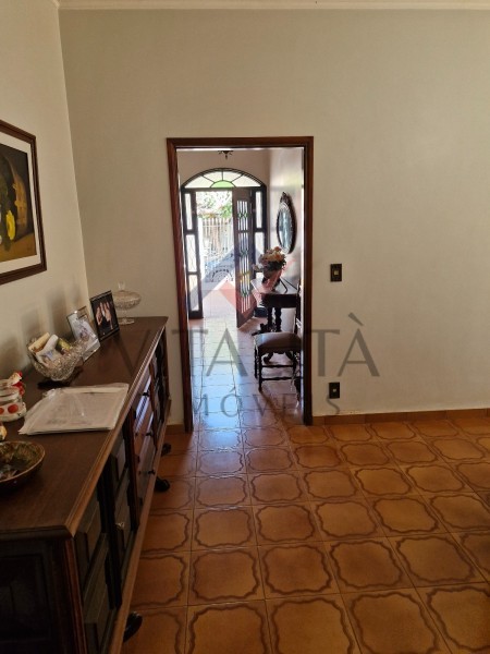 Casa à venda e aluguel com 3 quartos, 228m² - Foto 6
