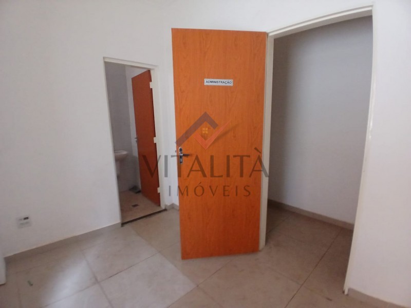 Prédio Inteiro para alugar, 210m² - Foto 28