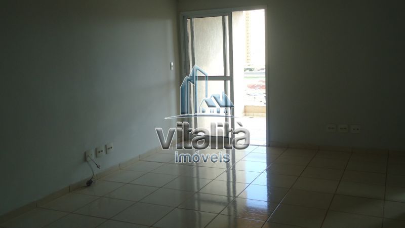 Apartamento para alugar com 2 quartos, 70m² - Foto 4