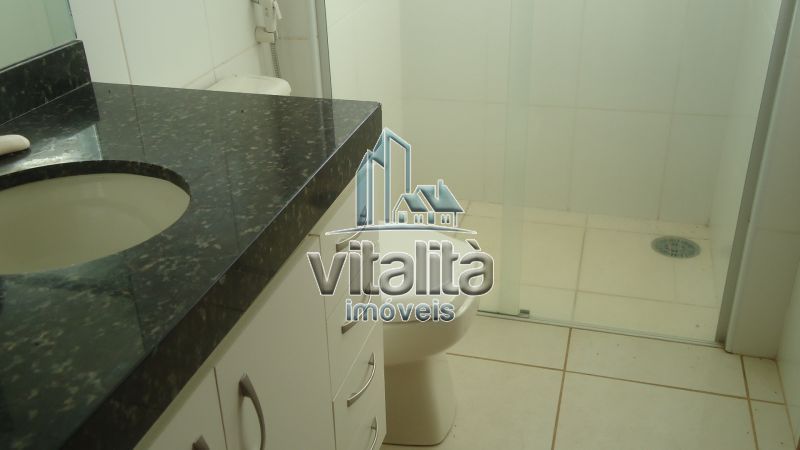 Apartamento para alugar com 2 quartos, 70m² - Foto 11