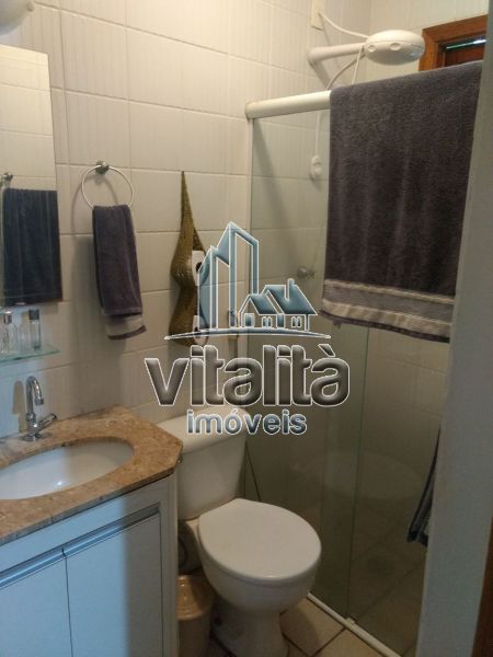Casa à venda com 4 quartos, 205m² - Foto 11