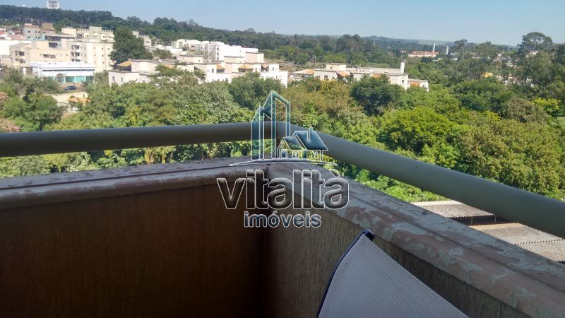 Apartamento à venda com 3 quartos, 82m² - Foto 2