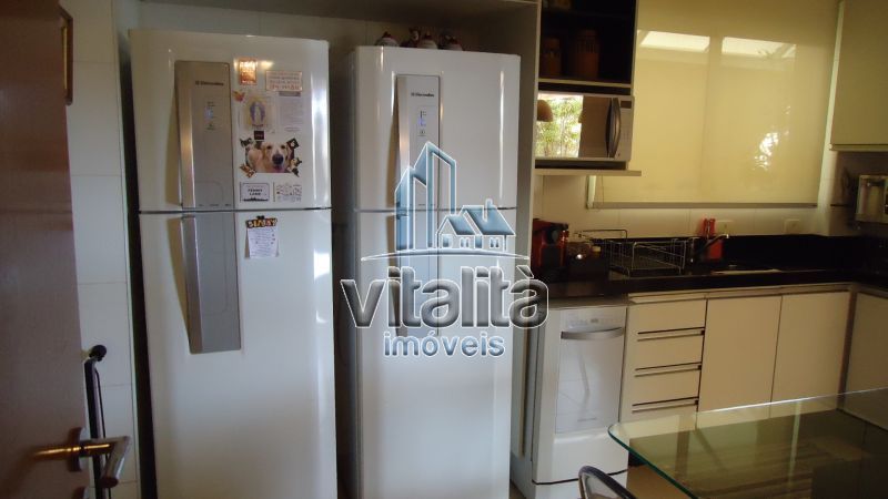 Casa, 3 quartos, 250 m² - Foto 15