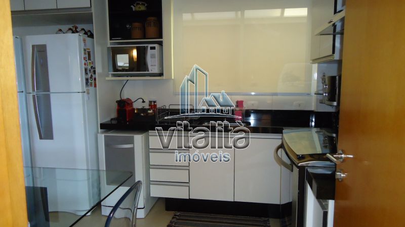 Casa, 3 quartos, 250 m² - Foto 7