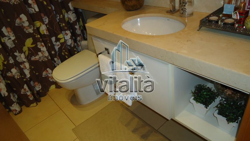 Casa, 3 quartos, 250 m² - Foto 11