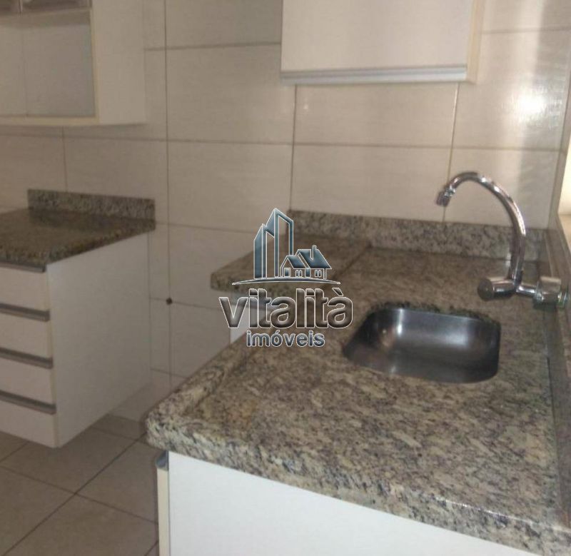 Casa à venda com 3 quartos, 184m² - Foto 6