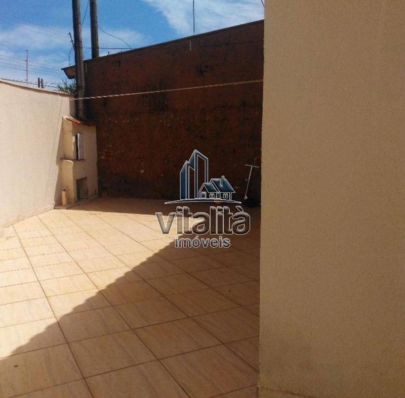 Casa à venda com 3 quartos, 184m² - Foto 16