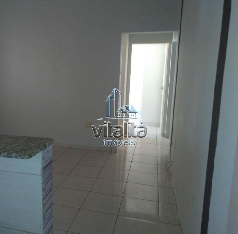 Casa à venda com 3 quartos, 184m² - Foto 9