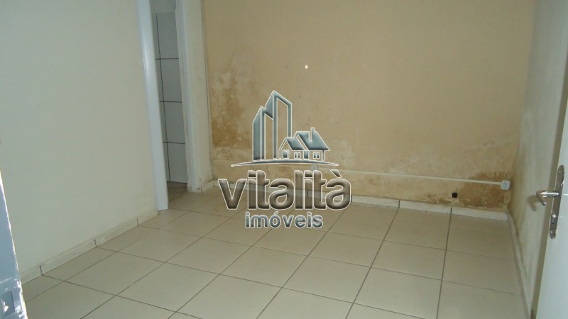 Prédio Inteiro à venda com 1 quarto, 75m² - Foto 13