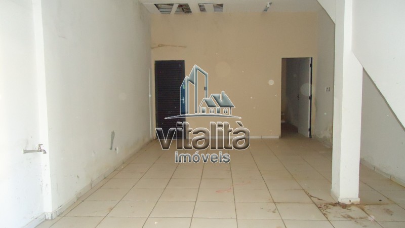 Prédio Inteiro à venda com 1 quarto, 75m² - Foto 17