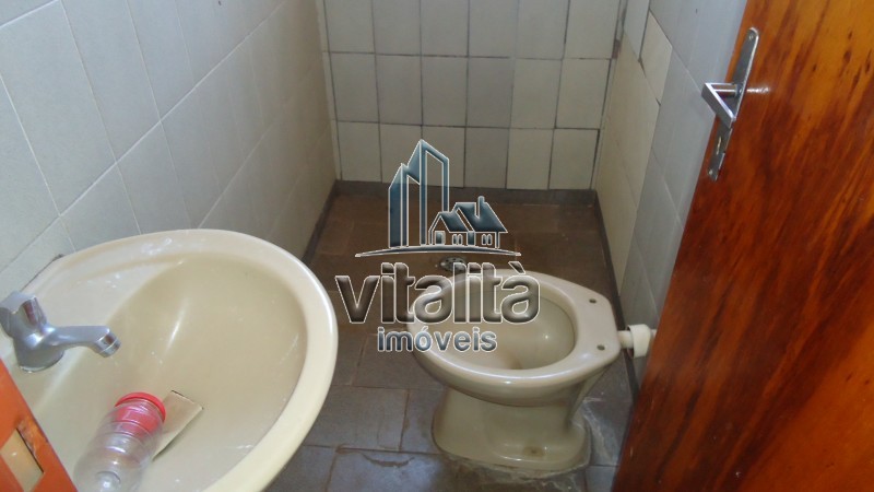 Prédio Inteiro à venda com 1 quarto, 75m² - Foto 7