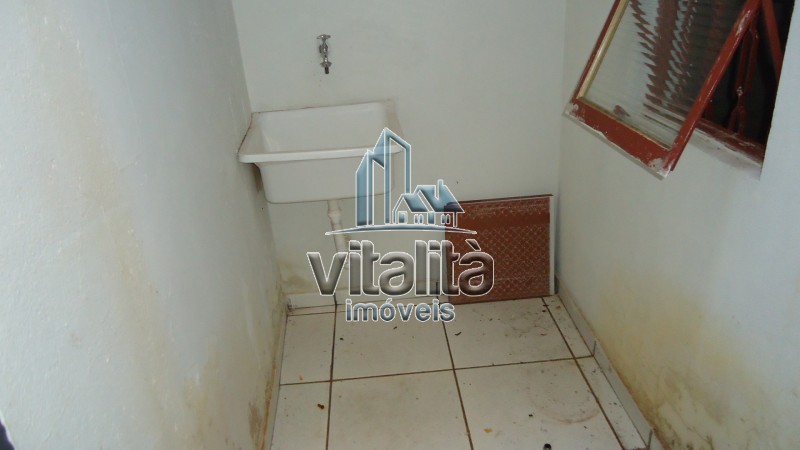 Prédio Inteiro à venda com 1 quarto, 75m² - Foto 16