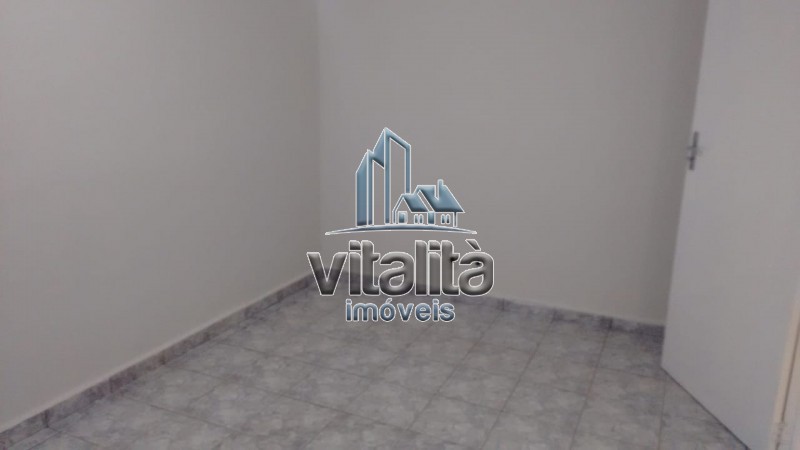 Apartamento à venda com 3 quartos, 90m² - Foto 1