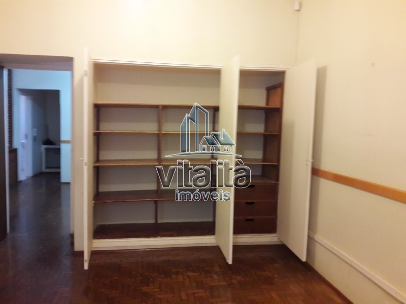 Prédio Inteiro à venda com 3 quartos, 260m² - Foto 14