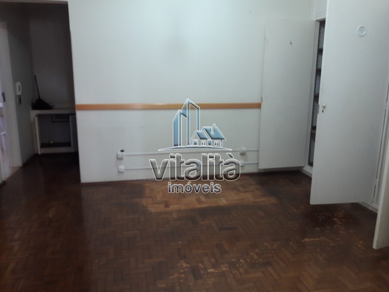 Prédio Inteiro à venda com 3 quartos, 260m² - Foto 1