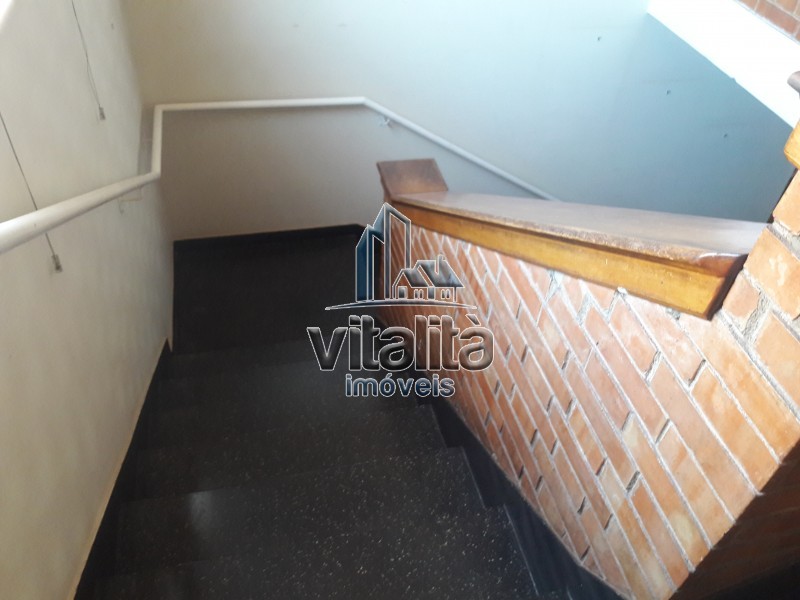 Prédio Inteiro à venda com 3 quartos, 260m² - Foto 17