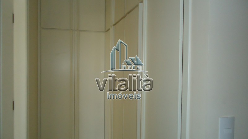 Casa, 4 quartos, 250 m² - Foto 32