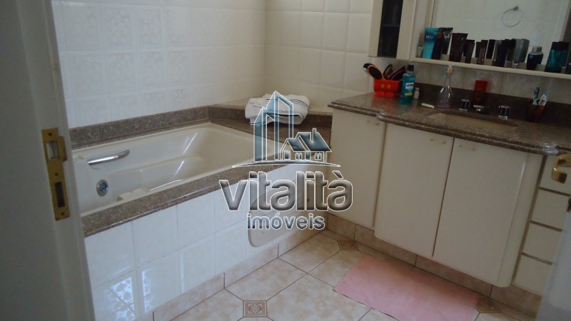 Casa, 4 quartos, 250 m² - Foto 33