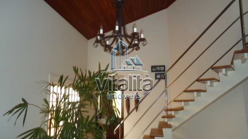 Casa à venda com 4 quartos, 700m² - Foto 32