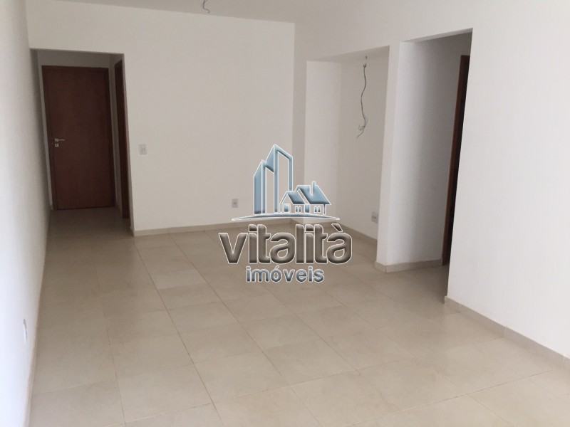 Apartamento à venda com 3 quartos, 119m² - Foto 2